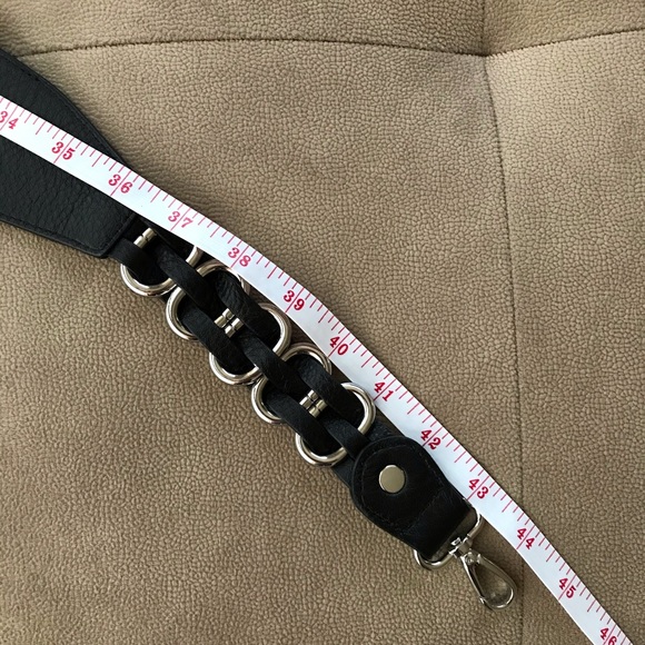 New Vince Camuto black leather bag strap - Picture 4 of 6